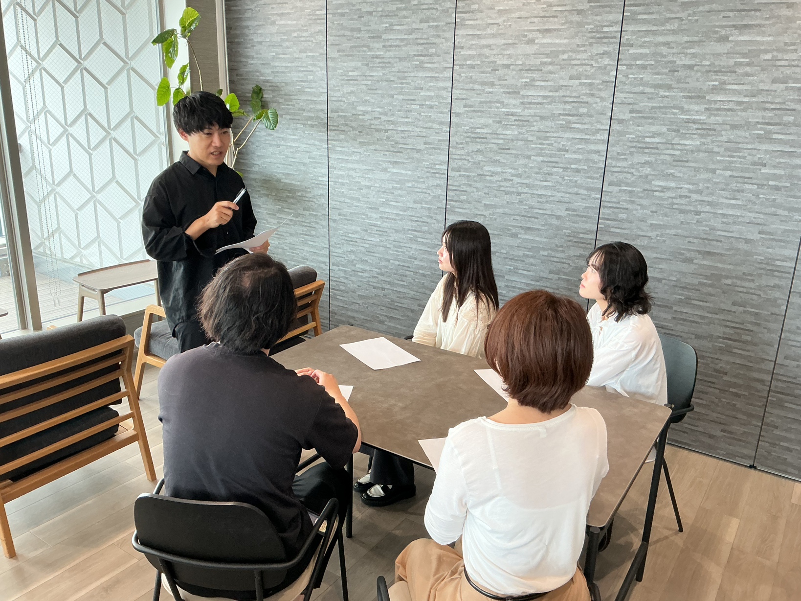 先輩社員のイメージ