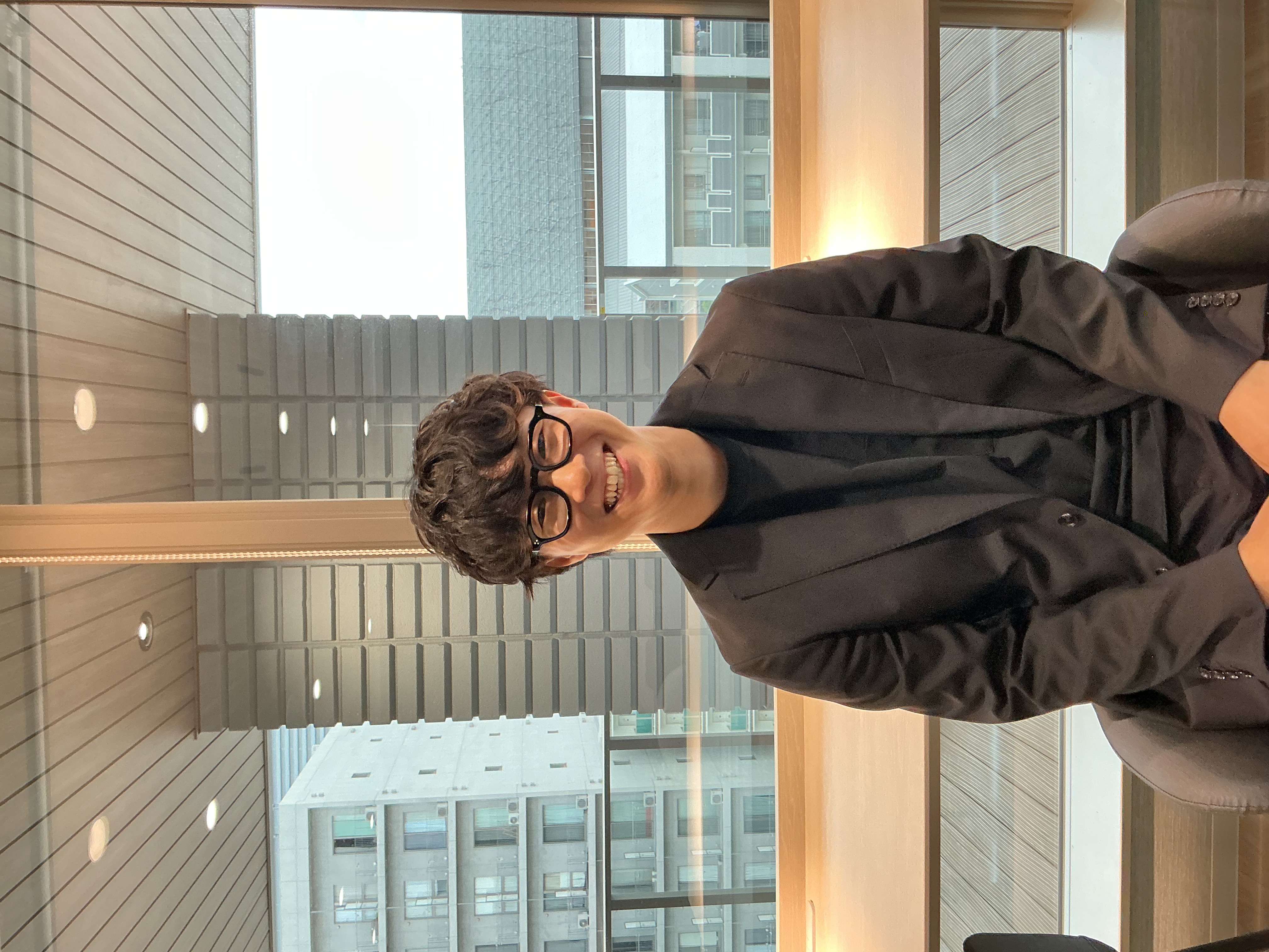 先輩社員のイメージ